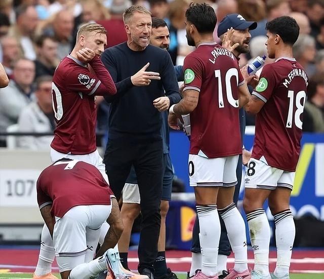 利物浦晒与毕包两场季前赛海报：维尔茨、范戴克、萨拉赫出镜