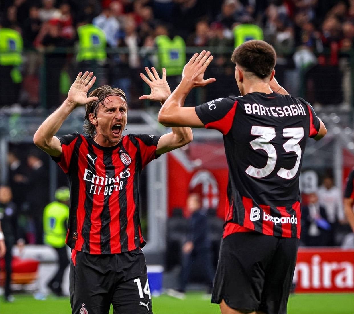 全英羽球超级1000赛｜ 男双竞争激烈人人有机会 陈文宏：混双或能争冠